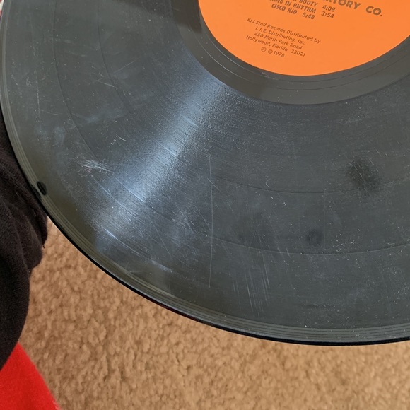 Set of 2 Vintage Vinyl Albums, Shake Your Booty & More Grease, Kid Stuff Records - Picture 6 of 16